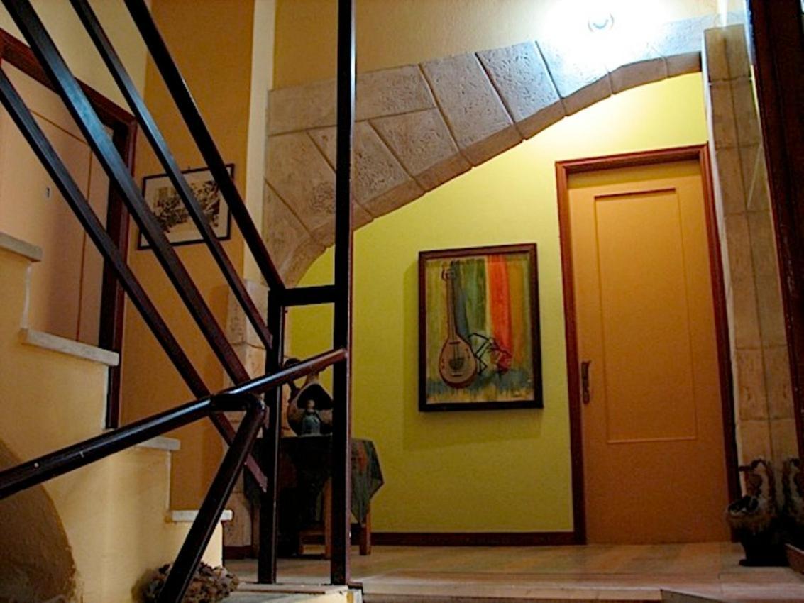 חאניה Earini Rooms And Apartments מראה חיצוני תמונה